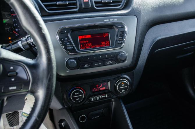 Kia Rio III с пробегом 2012 года, цена 675 000 рублей, 288178 км, седан, Автокод Объявления