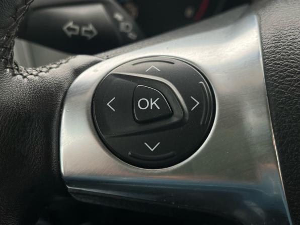 Ford Focus III с пробегом 2014 года, цена 630 000 рублей, 183645 км, седан, Автокод Объявления