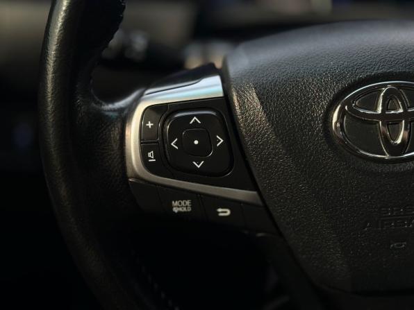 Toyota Camry VII (XV50) Рестайлинг с пробегом 2015 года, цена 1 899 000 рублей, 118674 км, седан, Автокод Объявления