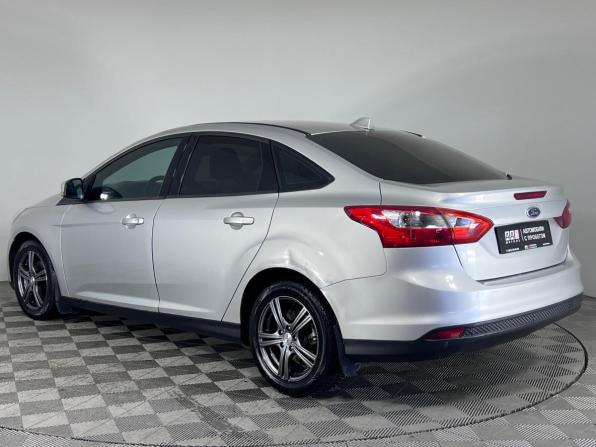 Ford Focus III с пробегом 2013 года, цена 599 000 рублей, 210367 км, седан, Автокод Объявления