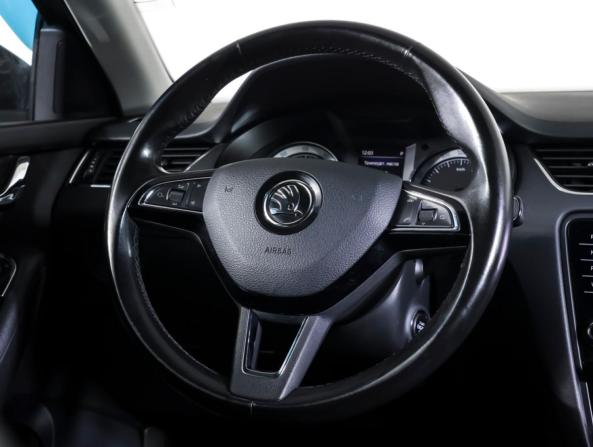 Skoda Octavia III (A7) Рестайлинг с пробегом 2017 года, цена 2 125 000 рублей, 138487 км, лифтбек, Автокод Объявления