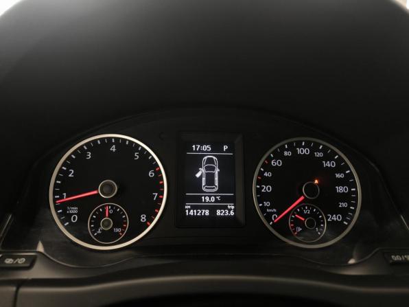 Volkswagen Tiguan I Рестайлинг с пробегом 2013 года, цена 1 650 000 рублей, 141277 км, внедорожник, Автокод Объявления