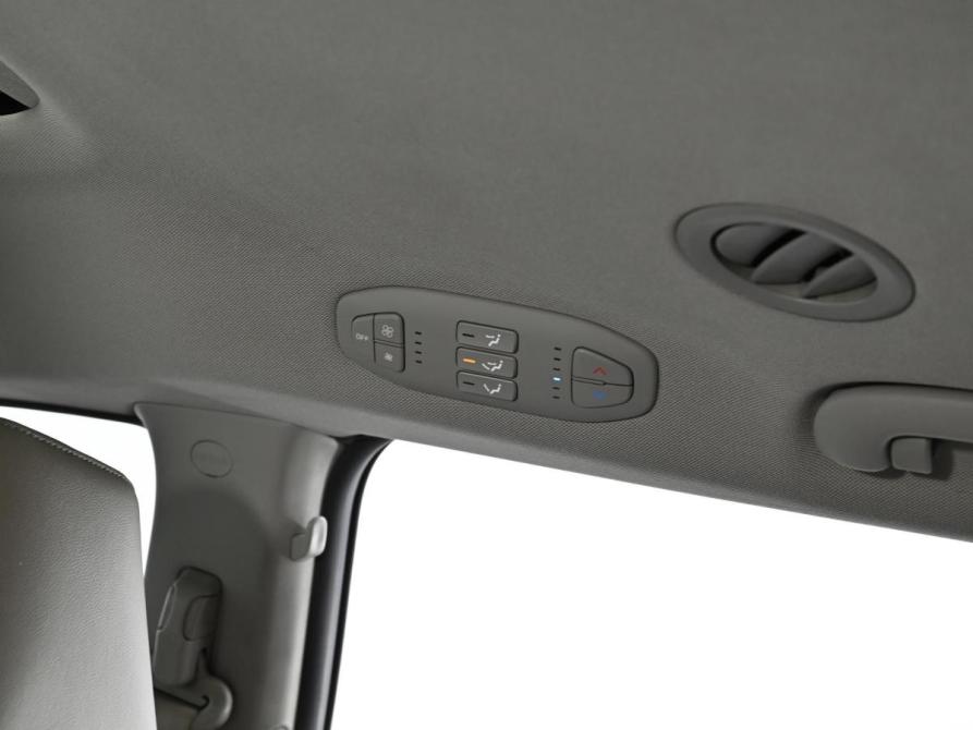 Kia Carnival III Москва  - изображение 15