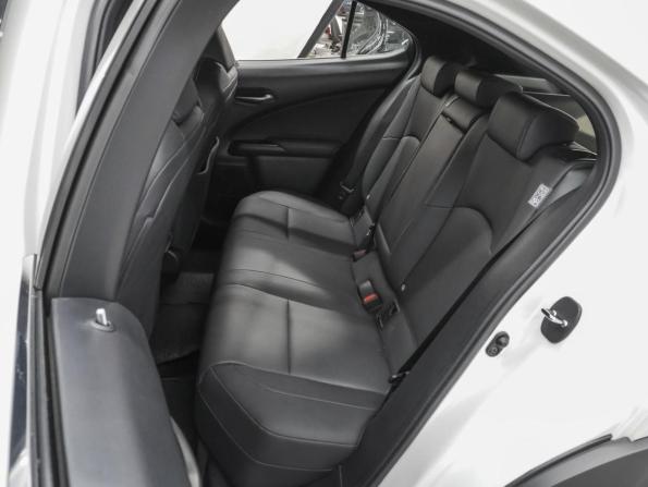 Lexus UX I с пробегом 2022 года, цена 4 019 000 рублей, 24020 км, внедорожник, Автокод Объявления