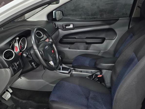Ford Focus II Рестайлинг с пробегом 2008 года, цена 695 000 рублей, 279780 км, хэтчбек, Автокод Объявления