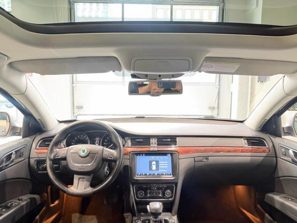 Skoda Superb II с пробегом 2012 года, цена 1 080 000 рублей, 260953 км, универсал, Автокод Объявления