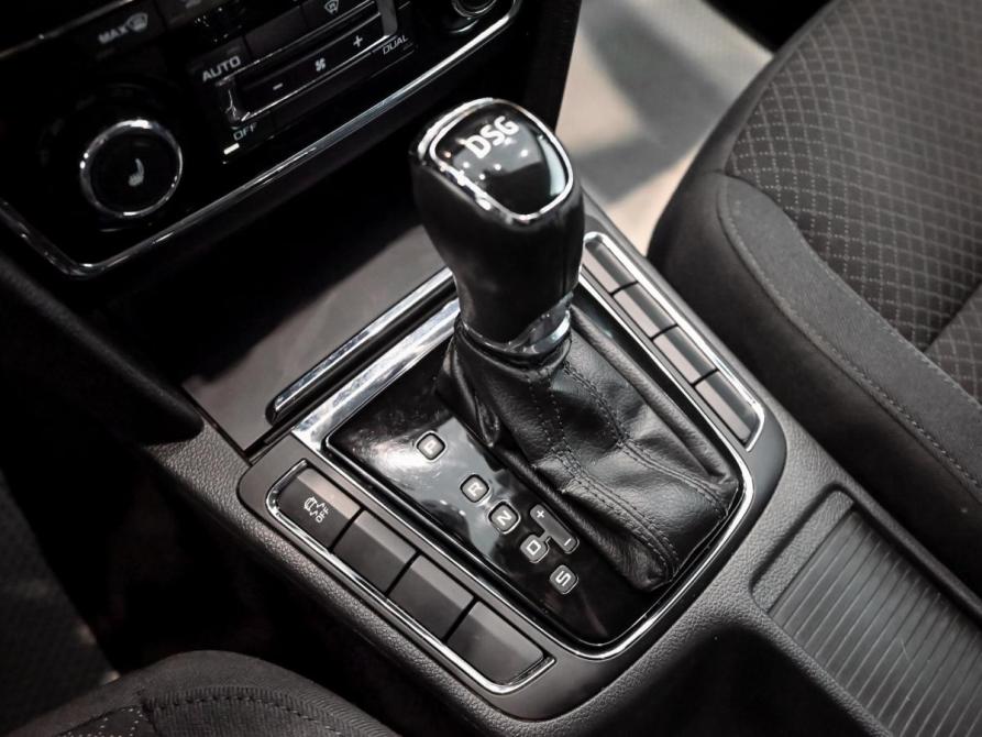 Skoda Superb II Рестайлинг Екатеринбург  - изображение 16