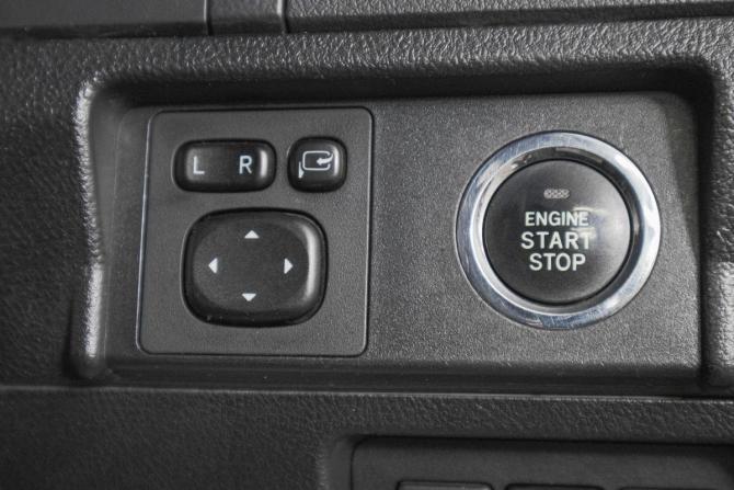 Toyota Land Cruiser Prado 150 Series с пробегом 2010 года, цена 3 179 000 рублей, 135000 км, внедорожник, Автокод Объявления
