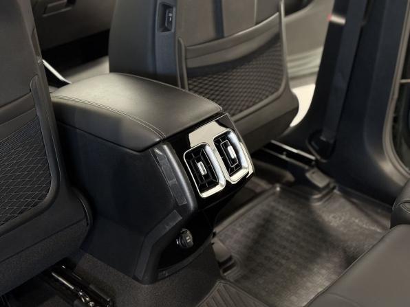 Kia Sorento IV Рестайлинг с пробегом 2024 года, цена 4 895 000 рублей, 33000 км, внедорожник, Автокод Объявления
