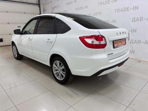 Lada (ВАЗ) Granta I Рестайлинг с пробегом 2022 года, цена 775 000 рублей, 42000 км, хэтчбек, Автокод Объявления