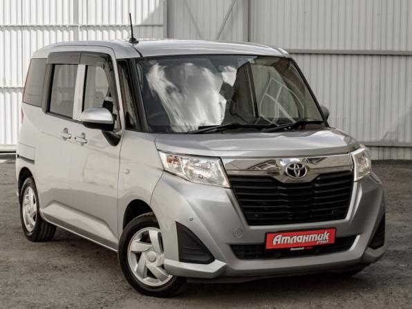Toyota Roomy I с пробегом 2018 года, цена 900 000 рублей, 141557 км, минивэн, Автокод Объявления