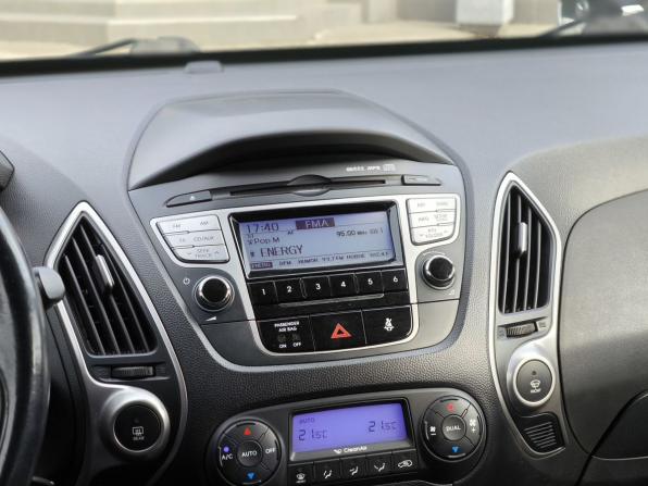 Hyundai ix35 I с пробегом 2012 года, цена 1 235 000 рублей, 100468 км, внедорожник, Автокод Объявления