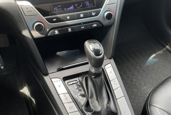 Hyundai Elantra VI (AD) с пробегом 2017 года, цена 1 600 000 рублей, 162438 км, седан, Автокод Объявления