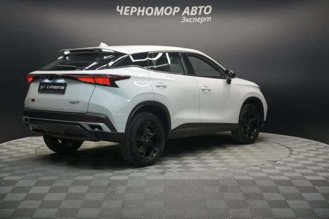 Omoda C5 I с пробегом 2024 года, цена 1 860 000 рублей, 7600 км, внедорожник, Автокод Объявления