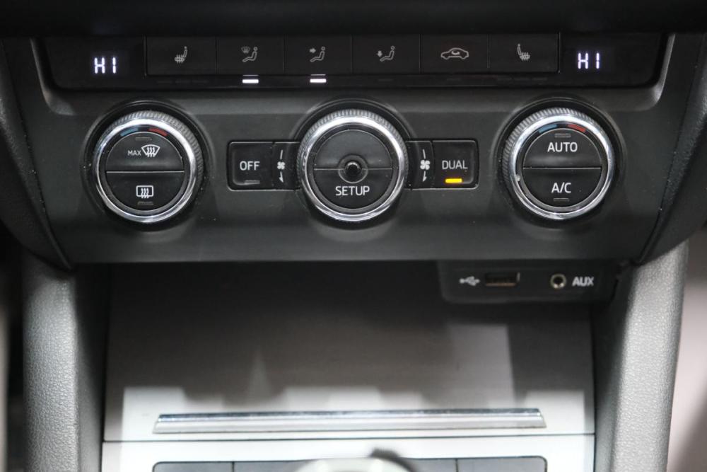 Skoda Octavia III (A7) Омск  - изображение 16