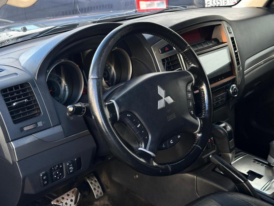 Mitsubishi Pajero IV Рестайлинг 2 Санкт-Петербург  - изображение 5