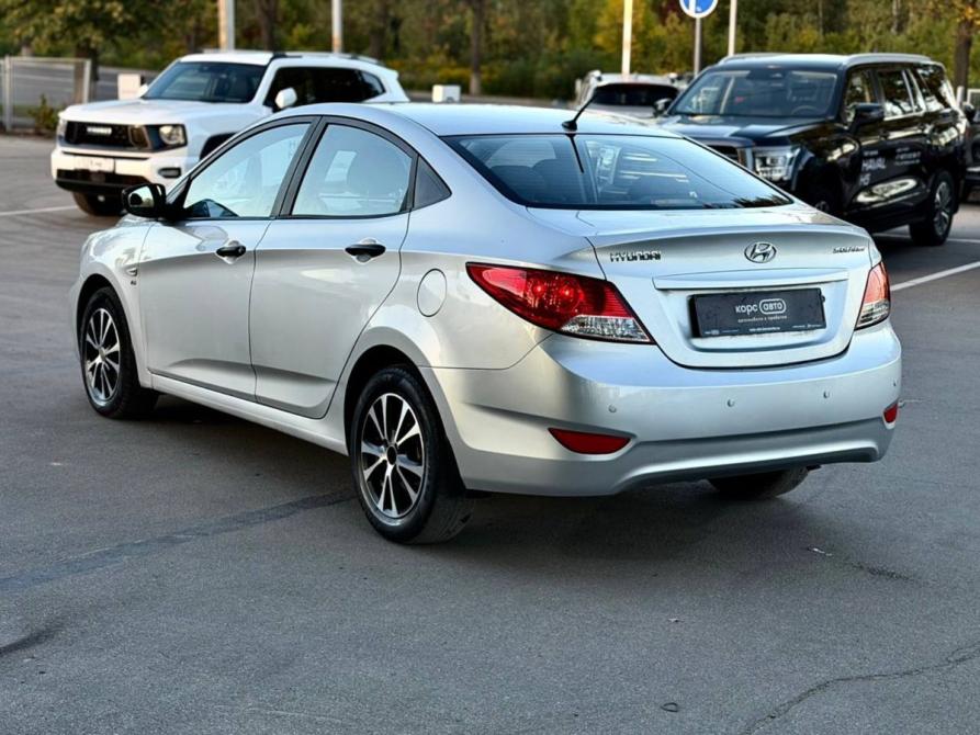 Hyundai Solaris I Тула  - изображение 6