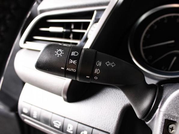 Toyota Camry VIII (XV70) Рестайлинг с пробегом 2022 года, цена 3 129 000 рублей, 136000 км, седан, Автокод Объявления