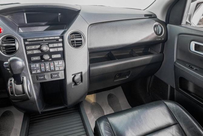 Honda Pilot II Рестайлинг с пробегом 2011 года, цена 1 939 000 рублей, 178000 км, внедорожник, Автокод Объявления