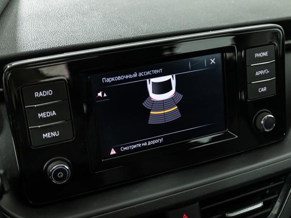 Skoda Rapid II с пробегом 2022 года, цена 1 648 000 рублей, 50590 км, лифтбек, Автокод Объявления