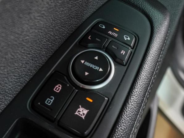 Kia Sorento III Prime Рестайлинг с пробегом 2018 года, цена 3 219 000 рублей, 99331 км, внедорожник, Автокод Объявления