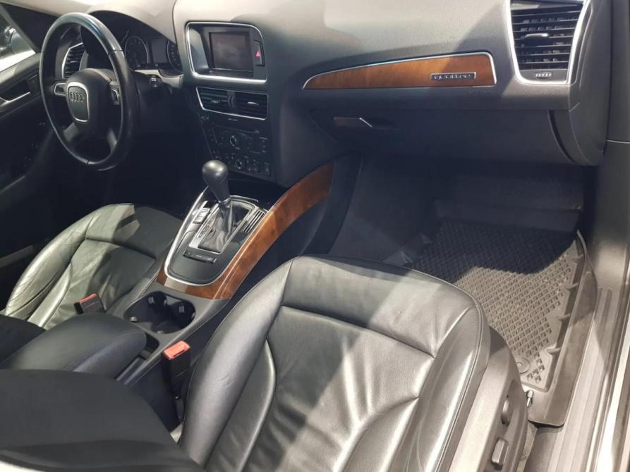 Audi Q5 I (8R) Москва  - изображение 13