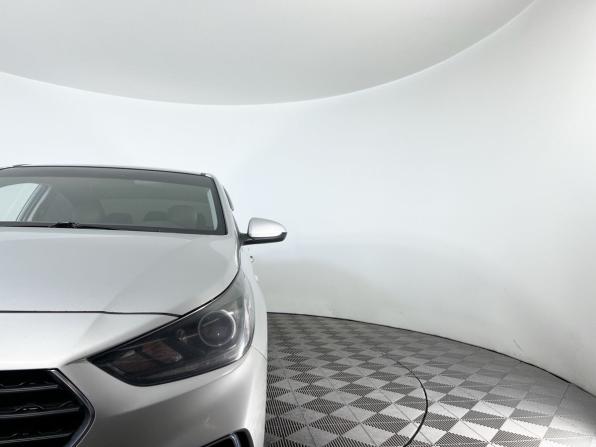Hyundai Solaris II с пробегом 2017 года, цена 1 109 000 рублей, 137000 км, седан, Автокод Объявления
