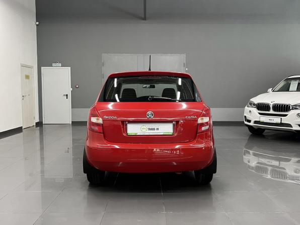 Skoda Fabia II Рестайлинг с пробегом 2014 года, цена 680 000 рублей, 77211 км, хэтчбек, Автокод Объявления