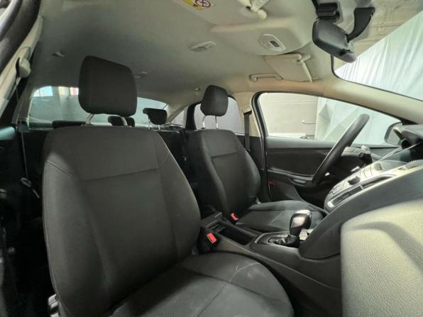 Ford Focus III Рестайлинг с пробегом 2017 года, цена 930 000 рублей, 122459 км, седан, Автокод Объявления