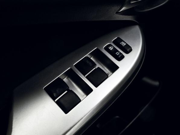 Toyota Corolla X (E140 E150) Рестайлинг с пробегом 2010 года, цена 1 065 000 рублей, 220000 км, седан, Автокод Объявления