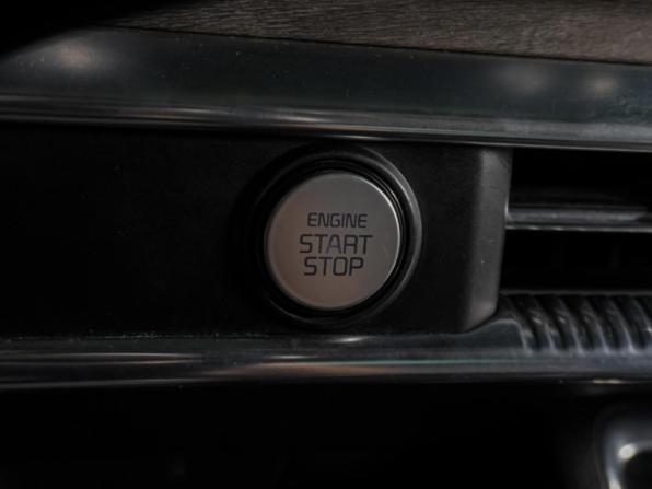 Kia K5 III с пробегом 2021 года, цена 2 549 000 рублей, 130485 км, седан, Автокод Объявления