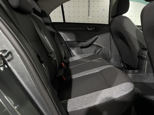 Skoda Rapid II с пробегом 2022 года, цена 1 530 000 рублей, 137005 км, лифтбек, Автокод Объявления