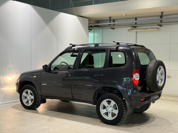 Chevrolet Niva I Рестайлинг с пробегом 2016 года, цена 630 000 рублей, 157001 км, внедорожник, Автокод Объявления