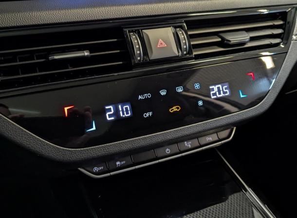 Hongqi HS5 I с пробегом 2024 года, цена 2 850 000 рублей, 21176 км, внедорожник, Автокод Объявления