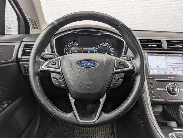 Ford Mondeo V с пробегом 2018 года, цена 1 587 000 рублей, 140481 км, универсал, Автокод Объявления