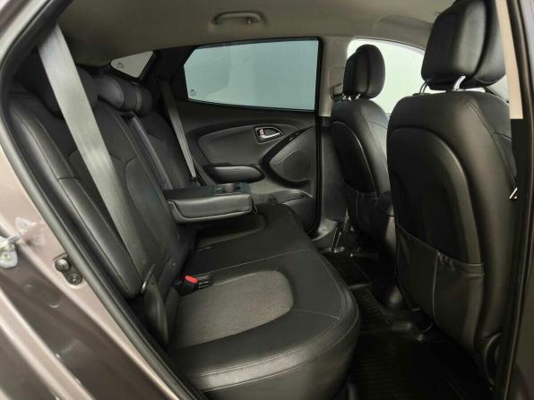Hyundai ix35 I Рестайлинг с пробегом 2015 года, цена 1 465 000 рублей, 112925 км, внедорожник, Автокод Объявления
