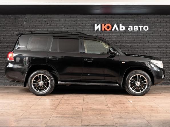 Toyota Land Cruiser 200 Series с пробегом 2011 года, цена 3 250 000 рублей, 376581 км, внедорожник, Автокод Объявления