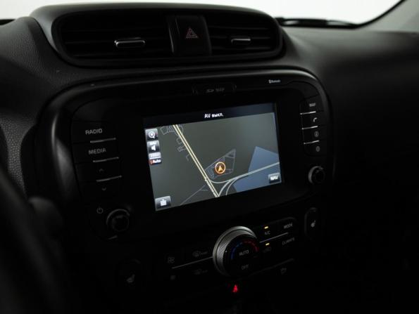 Kia Soul II Рестайлинг с пробегом 2019 года, цена 1 689 700 рублей, 77000 км, хэтчбек, Автокод Объявления