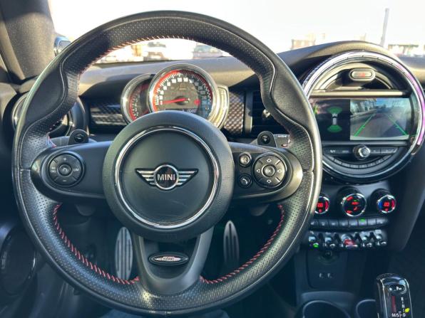 Mini Hatch III (F55/F56) с пробегом 2018 года, цена 2 790 000 рублей, 90000 км, хэтчбек, Автокод Объявления