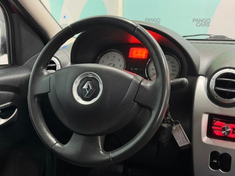 Renault Logan I Рестайлинг Набережные Челны  - изображение 12