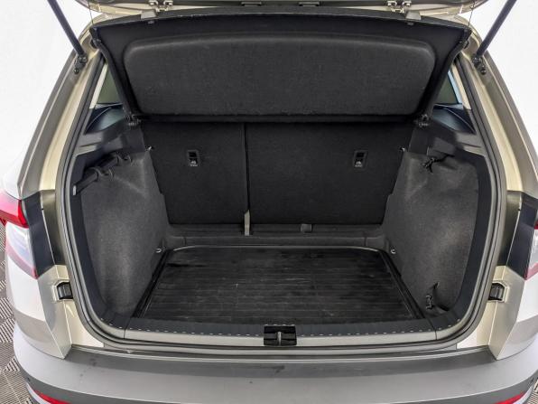 Skoda Karoq I с пробегом 2021 года, цена 2 575 000 рублей, 59380 км, внедорожник, Автокод Объявления