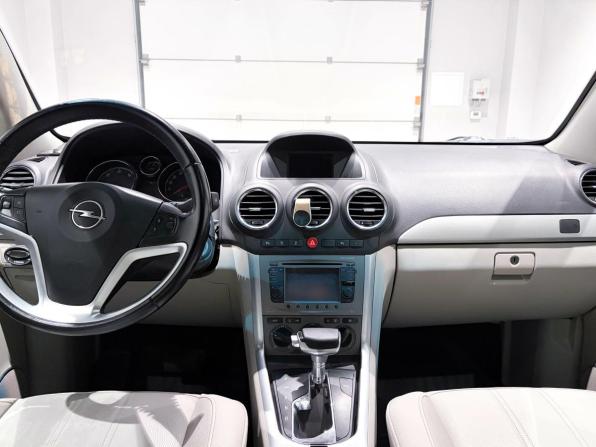 Opel Antara I Рестайлинг с пробегом 2012 года, цена 999 000 рублей, 272575 км, внедорожник, Автокод Объявления
