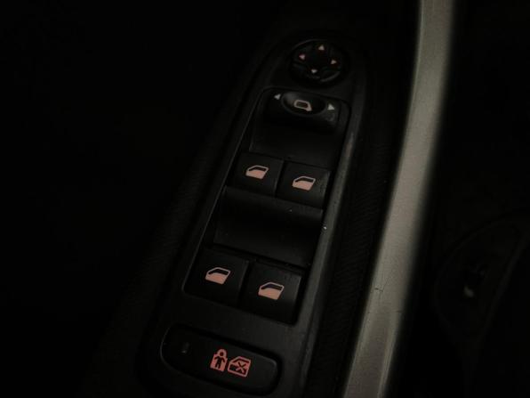 Peugeot 308 I Рестайлинг с пробегом 2012 года, цена 420 000 рублей, 301000 км, хэтчбек, Автокод Объявления