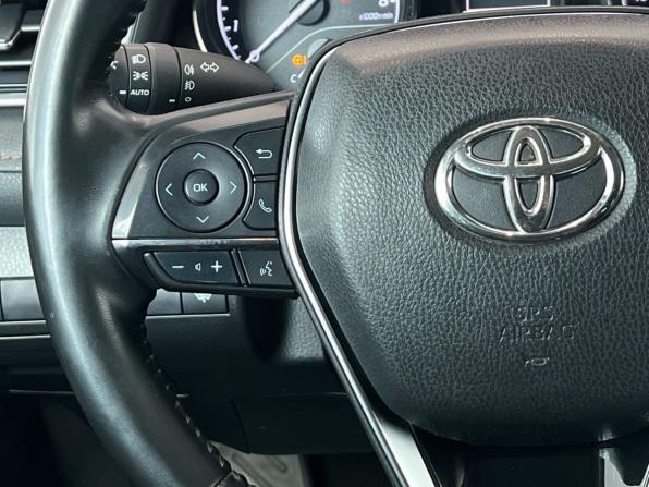 Toyota Camry VIII (XV70) с пробегом 2021 года, цена 2 630 000 рублей, 160000 км, седан, Автокод Объявления