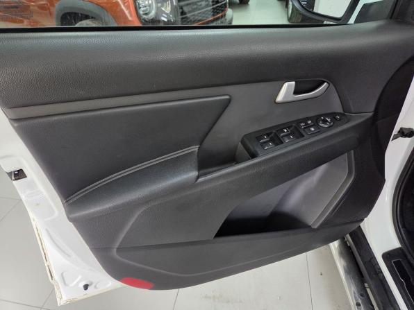 Kia Sportage III Рестайлинг с пробегом 2015 года, цена 1 399 000 рублей, 202000 км, внедорожник, Автокод Объявления