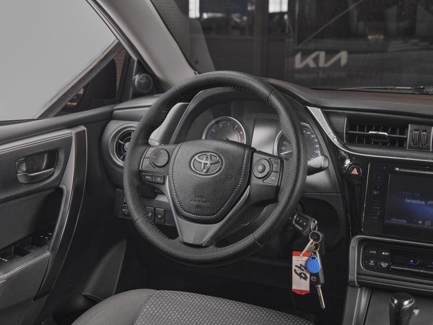 Toyota Corolla XI (E160 E170 E180) Рестайлинг 1 Москва  - изображение 10