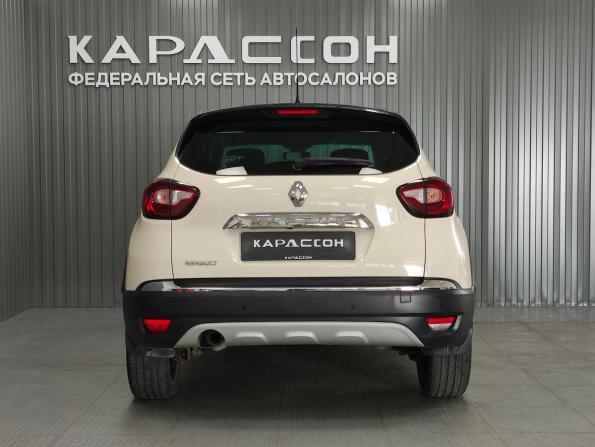 Renault Kaptur I с пробегом 2019 года, цена 1 185 000 рублей, 142000 км, внедорожник, Автокод Объявления