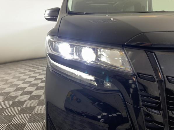 Toyota Alphard III Рестайлинг с пробегом 2019 года, цена 4 555 000 рублей, 184036 км, минивэн, Автокод Объявления
