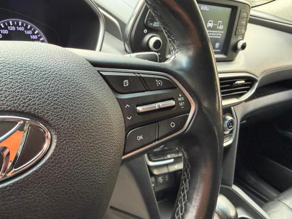 Hyundai Santa Fe IV с пробегом 2019 года, цена 2 149 000 рублей, 208000 км, внедорожник, Автокод Объявления