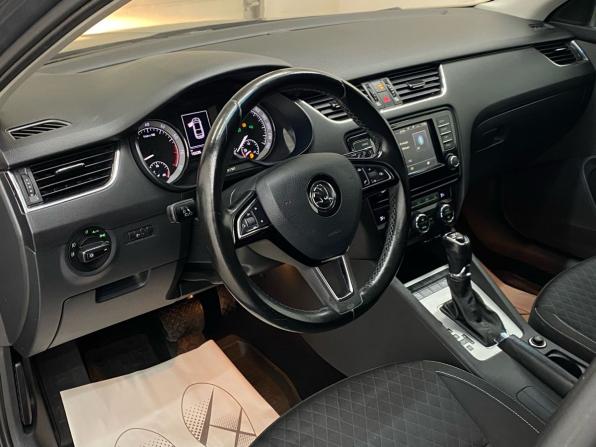 Skoda Octavia III (A7) с пробегом 2016 года, цена 1 290 000 рублей, 132226 км, лифтбек, Автокод Объявления
